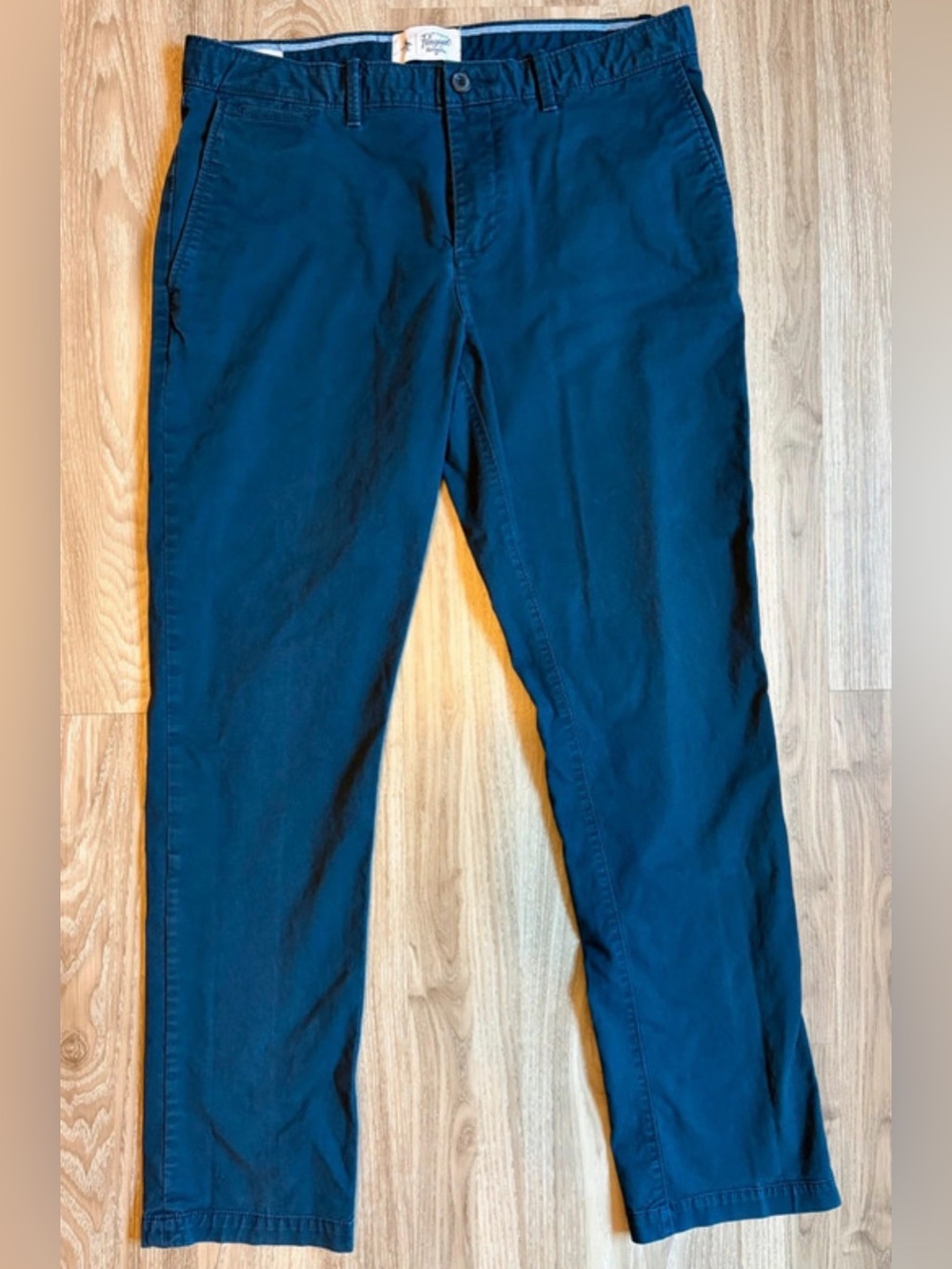 Original Penguin men’s Navy Straight Chinos 34x32